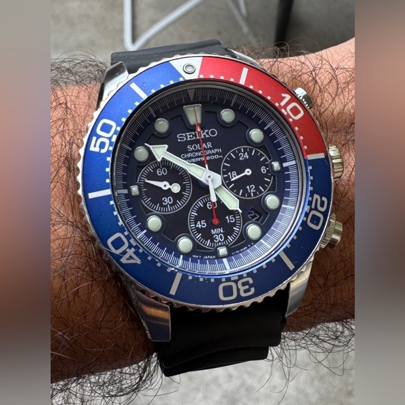 SEIKO Prospex V175-0AD0 Chronograph Pepsi Divers Solar Qz 45mm - Picture 1 of 12